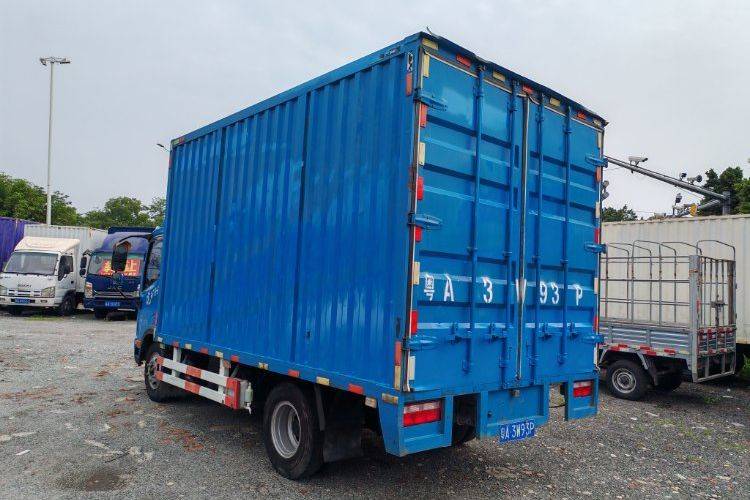 二手一汽解放轻卡 150马力 载货车