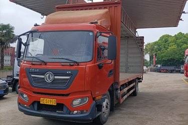 二手东风商用车 天锦KR中卡 180马力 4X2 8米厢式载货车(国五) 单桥 东风二手载货车 黄牌