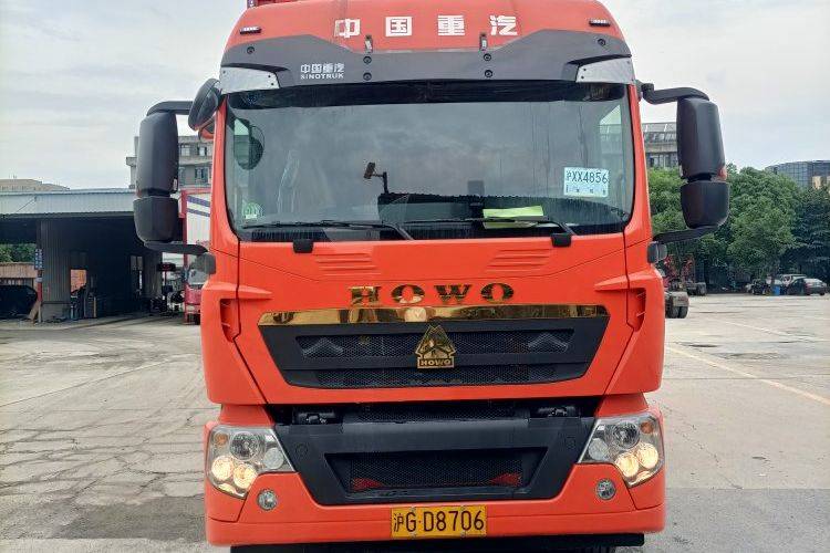 二手重汽豪沃(HOWO) 270马力 载货车