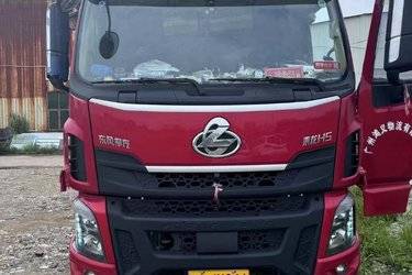 二手东风柳汽 乘龙H5重卡 245马力 4X2 9.7米厢式载货车(国六) 单桥 福田康明斯二手载货车 黄牌