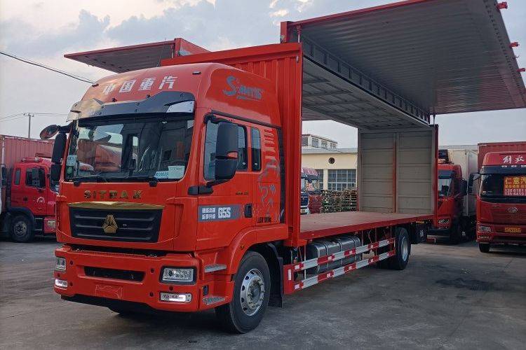 二手重汽汕德卡 290马力 载货车