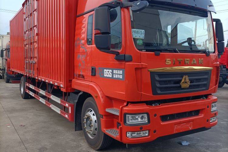 二手重汽汕德卡 290马力 载货车