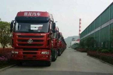 二手东风柳汽 乘龙M7重卡 430马力 6X4牵引车(潍柴)(国四) 双驱 潍柴二手牵引车 黄牌