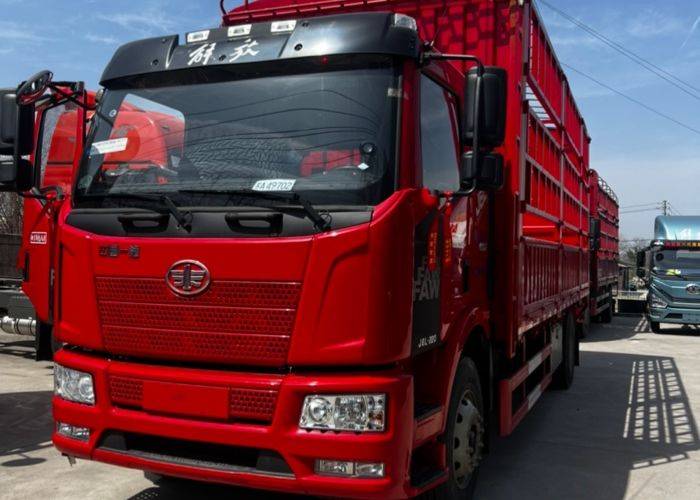 二手一汽解放 220马力 载货车
