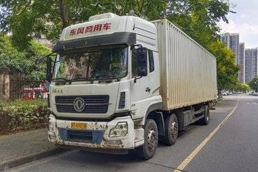 二手东风商用车 天龙重卡 270马力 6X4载货车底盘(国五) 6X4 东风康明斯二手载货车 黄牌