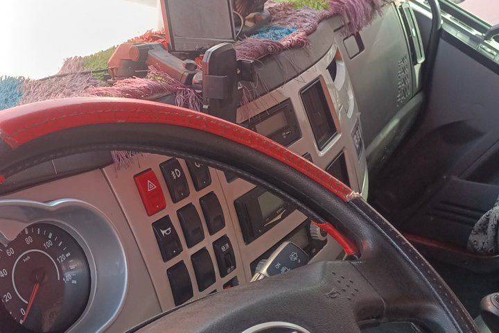 二手一汽解放 160马力 载货车