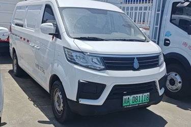 二手北汽新能源 EV407 2.4T 4.5米纯电动封闭厢式运输车43.5kWh  二手电动卡车电动封闭厢货图片
