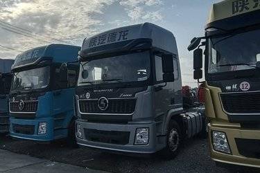 二手陕汽重卡 德龙X5000 经典版 480马力 6X4 CNG牵引车(国六) 双驱 潍柴二手牵引车 黄牌图片