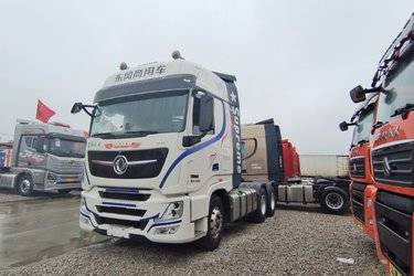 二手东风商用车 天龙旗舰KX 600马力 6X4牵引车(国六) 双驱 东风康明斯二手牵引车 黄牌图片