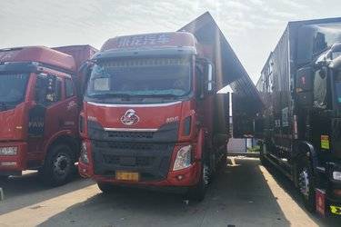 二手东风柳汽 乘龙H5 290马力 6X2 9.7米厢式载货车(国五) 前四后四 玉柴二手载货车 黄牌