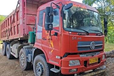 二手东风商用车 天锦重卡 310马力 8X4 6.2米自卸车(国五) 前四后八 玉柴二手自卸车 黄牌