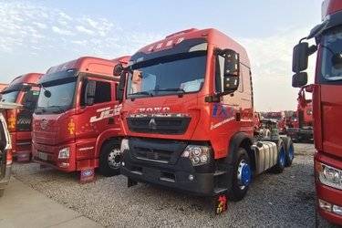 二手中国重汽 HOWO TX重卡 460马力 6X4 牵引车(国五) 双驱 曼二手牵引车 黄牌图片