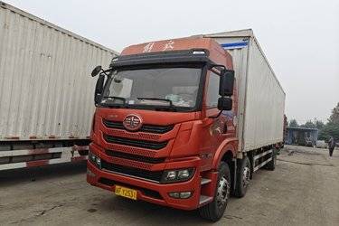 二手一汽解放 J6L重卡 260马力 6X2 9.6米翼开启厢式载货车(国六) 前四后四 锡柴二手载货车 黄牌