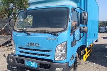 二手江铃 凯运升级版 中体 普通款 116马力 4.08米单排厢式轻卡(气刹)(国五) 单桥 江西五十铃二手载货车 蓝牌图片