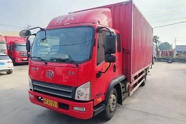 解放虎VH 3.2L柴油 180马力 万里扬6档 5.4米排半厢式载货车(国六) 单桥 大柴二手载货车 黄牌