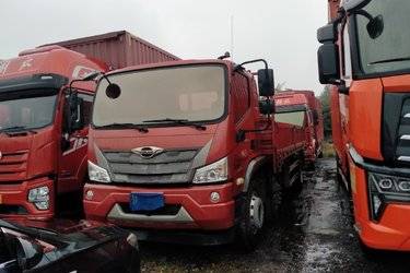 二手福田 时代领航ES5 220马力 6X2 6.8米排半栏板载货车(国六) 前四后四 潍柴二手载货车 黄牌