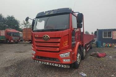 二手一汽解放 J6L中卡 精英版 260马力 6X2 9.7米栏板载货车(国六)(平顶)(国六) 前四后四 锡柴二手载货车 黄牌