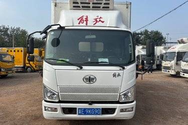 二手冷藏车 一汽解放轻卡 J6F 160 4.2 4X2图片