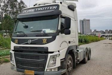 二手沃尔沃 新FM重卡 460马力 6X2R牵引车(后提升桥)(国五) 后提升 沃尔沃二手牵引车 黄牌图片