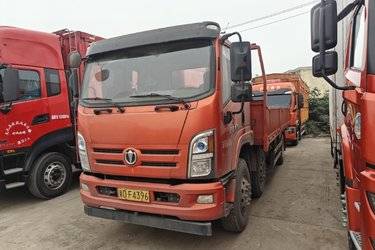 二手飞碟奥驰 V6系列 220马力 6X2 6.8米栏板载货车(国六) 前四后四 云内动力二手载货车 黄牌