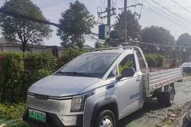 二手菱势汽车 黄金卡 领创版 3.5T 3.51米单排插电式增程混合动力栏板微卡  二手电动卡车电动载货车图片