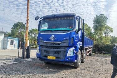 二手东风柳汽 乘龙H5中卡 260马力 6X2 9.7米栏板载货车(国五) 前四后四 玉柴二手载货车 黄牌图片