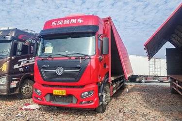 二手东风天锦KR PLUS 2025款 6.7L柴油 290马力 4X2 法士特8档 9.6米厢式载货车(国六) 单桥 康明斯二手载货车 黄牌图片