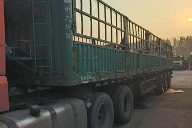 二手13米x2.55米 3轴 仓栅式半挂车图片