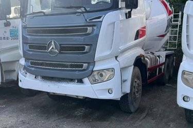 二手三一重工 C8 336马力 8X4 6.5方混凝土搅拌车(国四) 前四后八 潍柴二手搅拌车图片