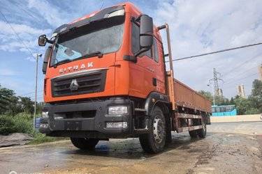 二手中国重汽 汕德卡SITRAK G5重卡 250马力 4X2 6.75米栏板载货车(国六) 单桥 曼二手载货车 黄牌图片