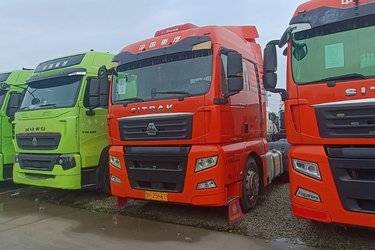 二手中国重汽 汕德卡SITRAK G7重卡 480马力 6X4牵引车(国五) 双驱 曼二手牵引车 黄牌图片