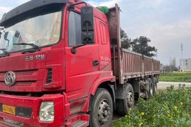 二手三环十通 昊龙 310马力 8X4 7.2米栏板载货车(平顶)(国五) 前四后八 玉柴二手载货车 黄牌图片