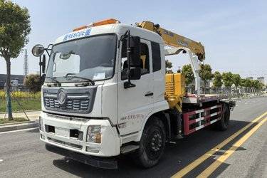 二手清障车 东风商用车 东风天锦 180 6.1 6X2R图片