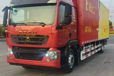 二手中国重汽 HOWO TX重卡 290马力 6X2 9.52米厢式载货车(国六) 前四后四 曼二手载货车 黄牌
