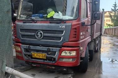 二手陕汽商用车 轩德X6 标载版 270马力 8X4 6米自卸车(国五) 前四后八 潍柴二手自卸车 黄牌图片