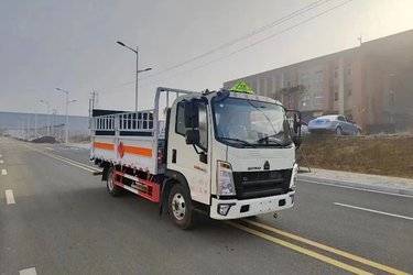 二手液化气体运输车 重汽豪沃(HOWO) HOWO TX7 140 4.2 4X2图片