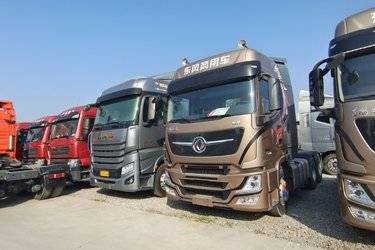 二手东风商用车 天龙旗舰KX 王者版 600马力 6X4牵引车(国六) 双驱 东风康明斯二手牵引车 黄牌图片