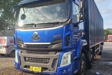 二手东风柳汽 乘龙H5中卡 245马力 6X2 9.7米厢式载货车(国六) 前四后四 玉柴二手载货车 黄牌