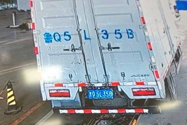 二手江淮 帅铃E 132马力 4.15米单排厢式轻卡(国六) 单桥 江西五十铃二手载货车 蓝牌图片