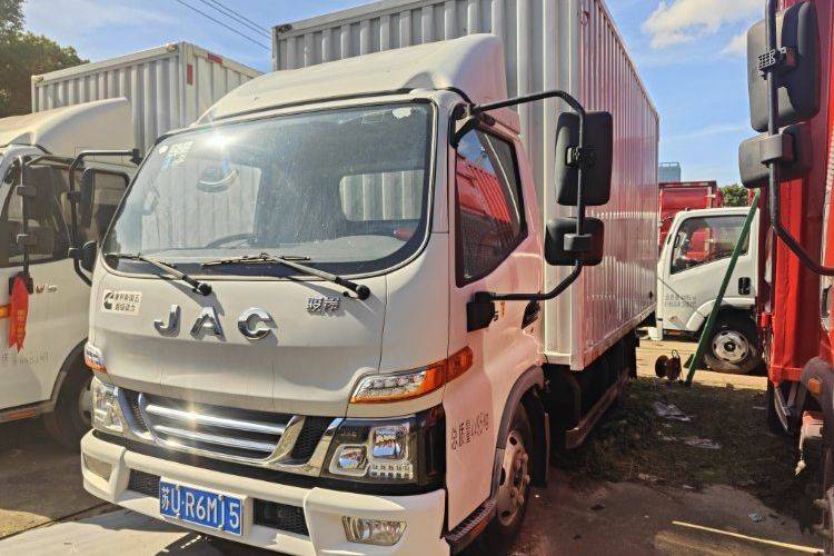 二手江淮骏铃 130马力 载货车