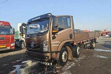 二手大运 祥龙 230马力 6X2 6.8米排半栏板载货车(国六) 前四后四 潍柴二手载货车 黄牌