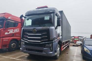 二手中国重汽 HOWO MAX 290马力 4X2 9.6米厢式载货车(国六) 单桥 曼二手载货车 黄牌