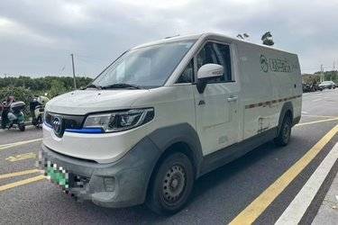 二手福田 智菱EV6 标配快充版 3.2T 2座 4.89米纯电动封闭货车41.93kWh  二手电动卡车电动封闭厢货图片