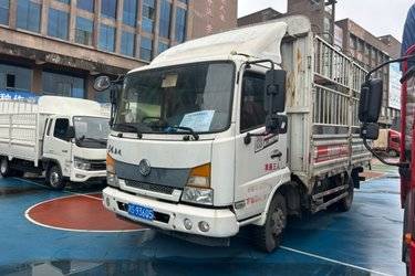 二手东风 凯普特K6 154马力 4.17米单排轻卡底盘(国五) 单桥 玉柴二手载货车图片