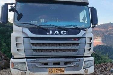 二手江淮 骏铃T7 200马力 4X2 4.15米排半自卸车(国六) 单桥 潍柴二手自卸车 黄牌图片