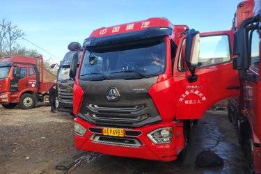二手中国重汽 豪瀚N7G重卡 280马力 6X2 9.52米仓栅式载货车(国五) 前四后四 曼二手载货车 黄牌