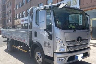 二手解放 领途宽体 160马力 4.2米单排栏板轻卡(国六) 单桥 康明斯二手载货车 蓝牌