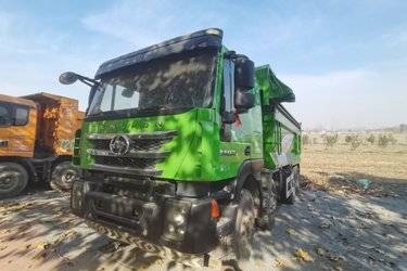 二手上汽红岩 杰狮C500重卡 450马力 8X4 7.6米自卸车(国五) 前四后八 上菲红二手自卸车 黄牌图片