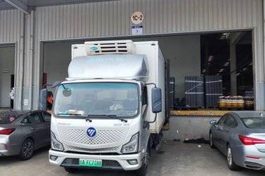 二手福田 欧马可1系 156马力 4.14米单排厢式轻卡(国六) 单桥 福田康明斯二手载货车 蓝牌图片