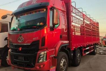 二手东风柳汽 乘龙H5重卡 270马力 6X2 9.7米仓栅式载货车(国五) 前四后四 玉柴二手载货车 黄牌